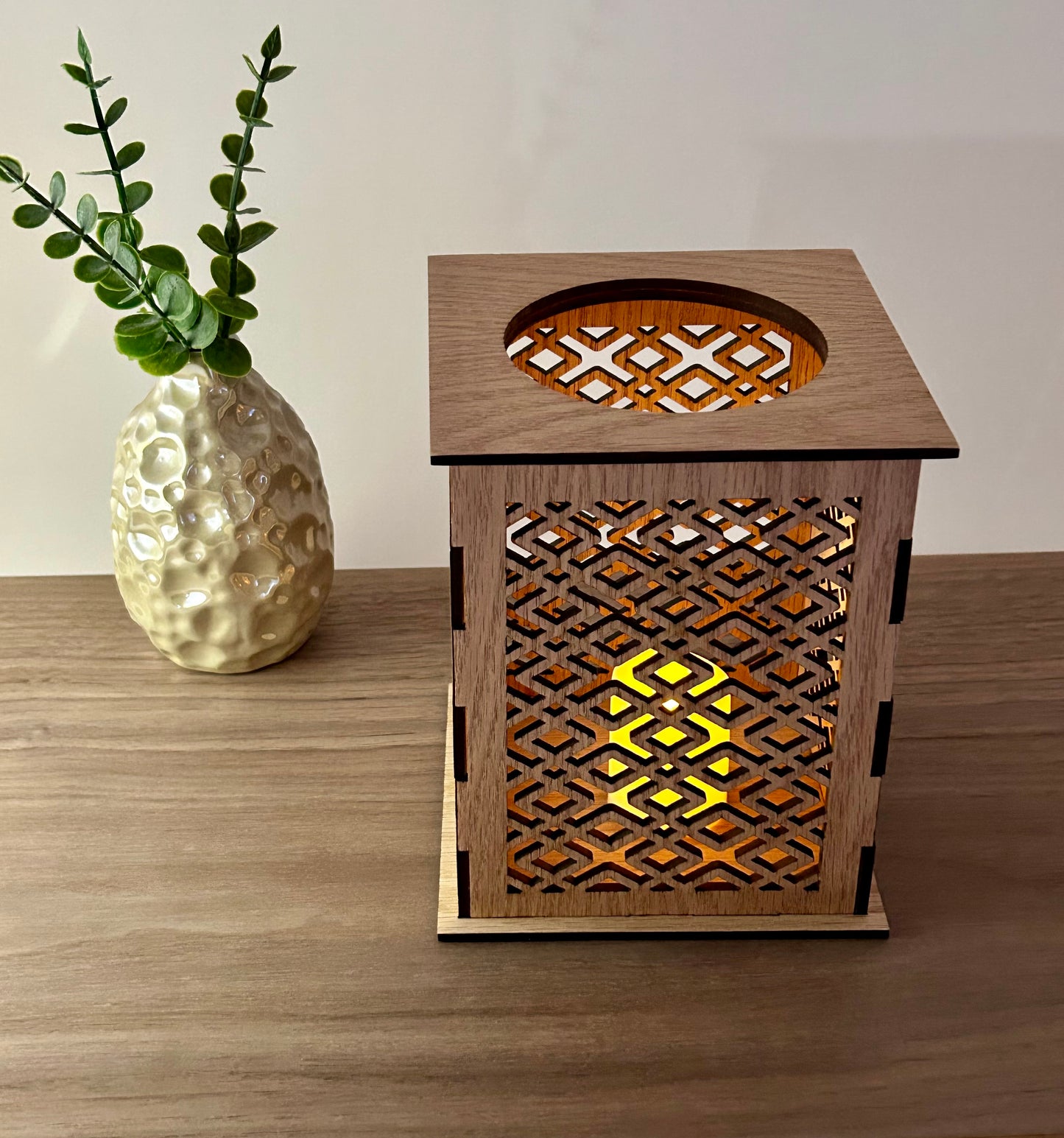 Laser Cut Lantern with Flickering LED Tea Light Candle - Geometric Diamond Design